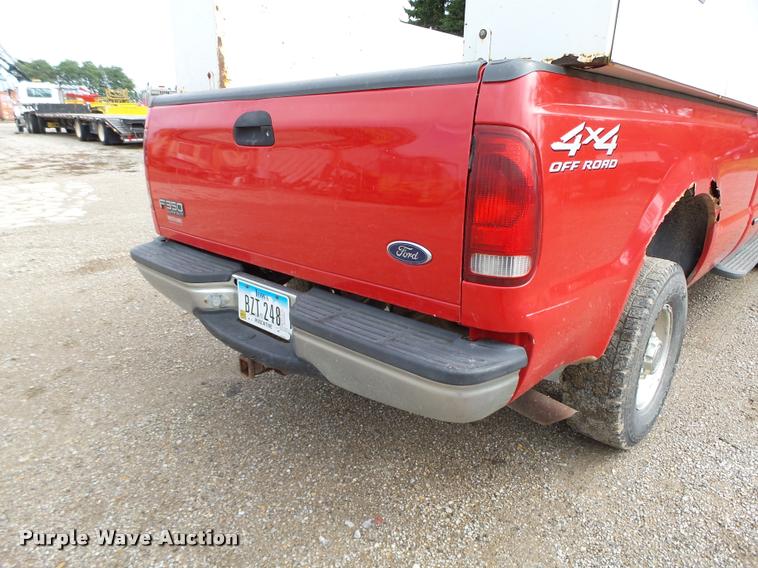 image for item K2065 2000 Ford F250 XLT Super Duty SuperCab pickup truck