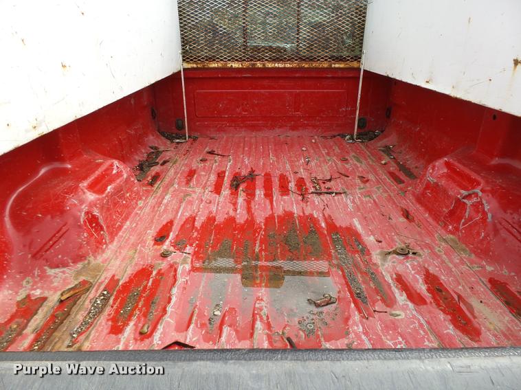 image for item K2065 2000 Ford F250 XLT Super Duty SuperCab pickup truck