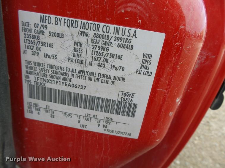 image for item K2065 2000 Ford F250 XLT Super Duty SuperCab pickup truck