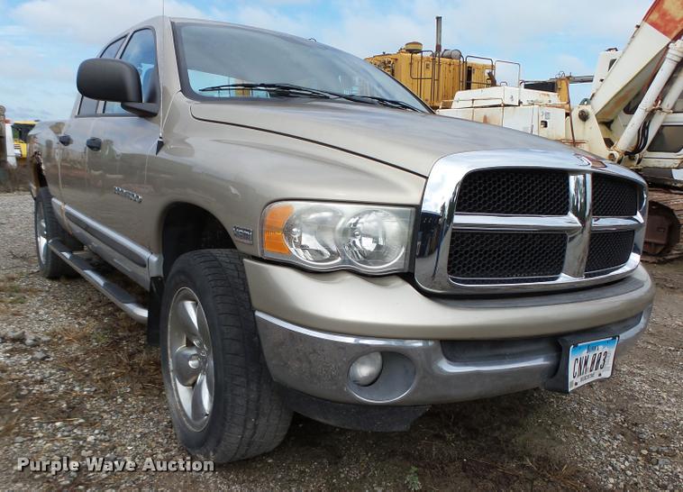image for item K2067 2004 Dodge Ram 1500 Quad Cab pickup truck