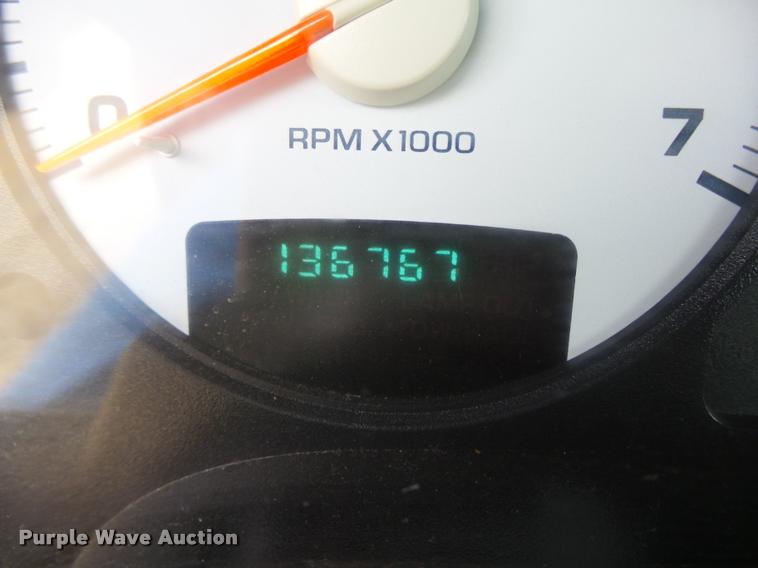 image for item K2067 2004 Dodge Ram 1500 Quad Cab pickup truck