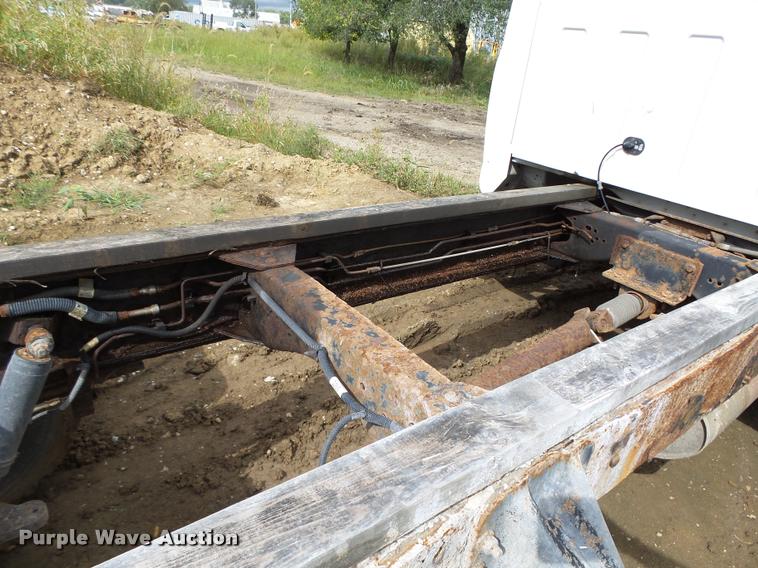image for item K2069 2003 Chevrolet C4500 truck chassis
