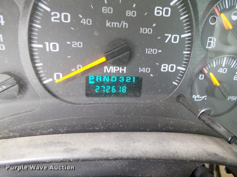 image for item K2069 2003 Chevrolet C4500 truck chassis