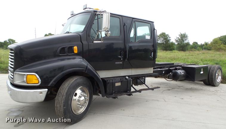 image for item K2070 1999 Sterling L8500 Crew Cab truck chassis