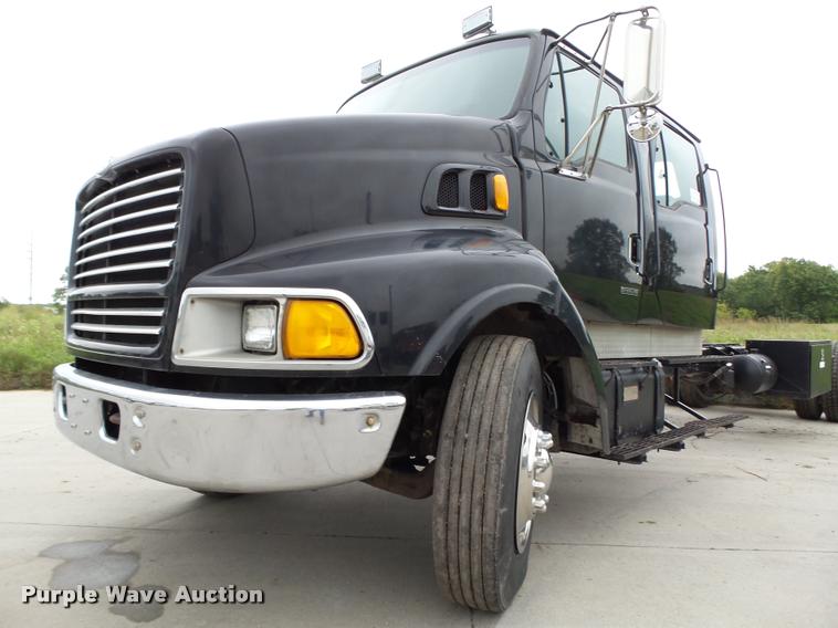 image for item K2070 1999 Sterling L8500 Crew Cab truck chassis