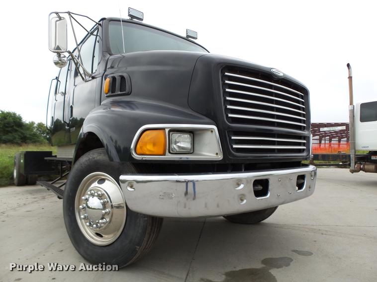 image for item K2070 1999 Sterling L8500 Crew Cab truck chassis