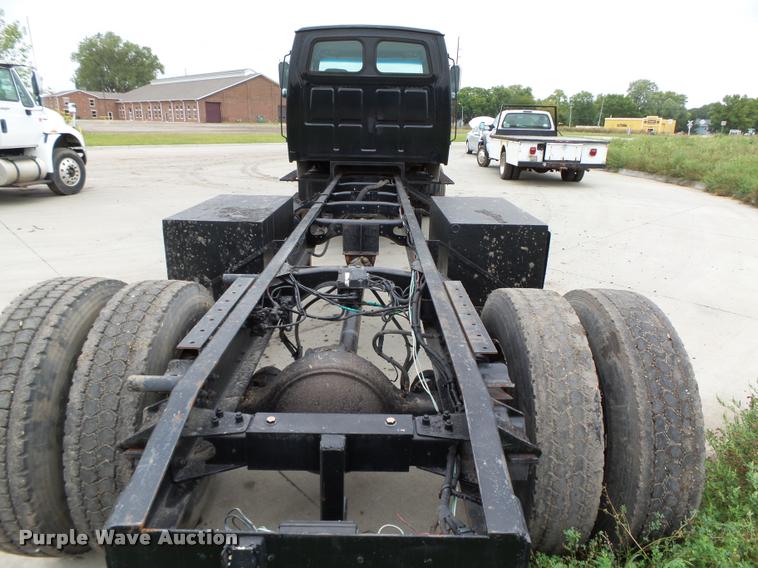 image for item K2070 1999 Sterling L8500 Crew Cab truck chassis