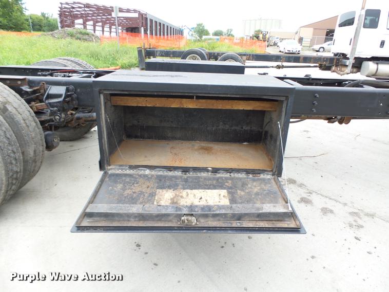 image for item K2070 1999 Sterling L8500 Crew Cab truck chassis