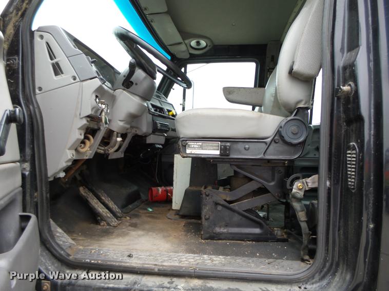 image for item K2070 1999 Sterling L8500 Crew Cab truck chassis