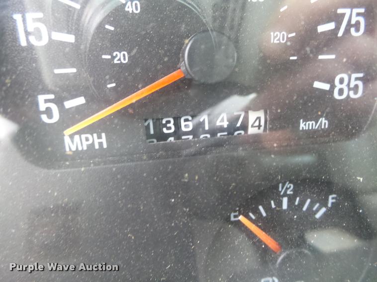 image for item K2070 1999 Sterling L8500 Crew Cab truck chassis