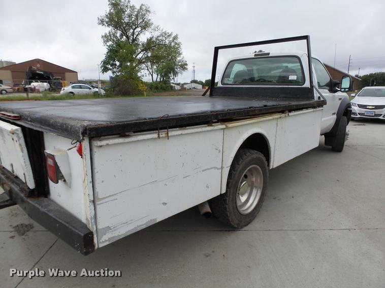 image for item K2071 2007 Ford F550 XL Super Duty flatbed truck