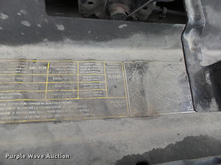 image for item K2071 2007 Ford F550 XL Super Duty flatbed truck