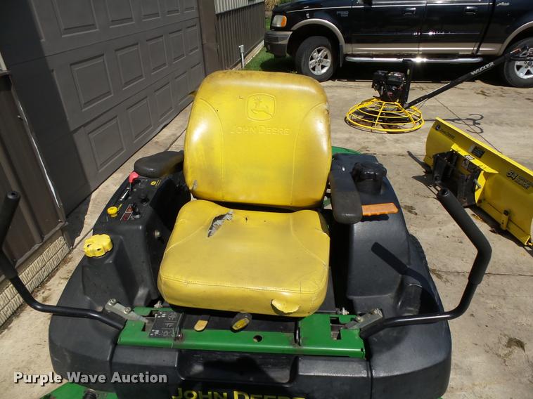 image for item K2076 John Deere 757 Z-Trak lawn tractor