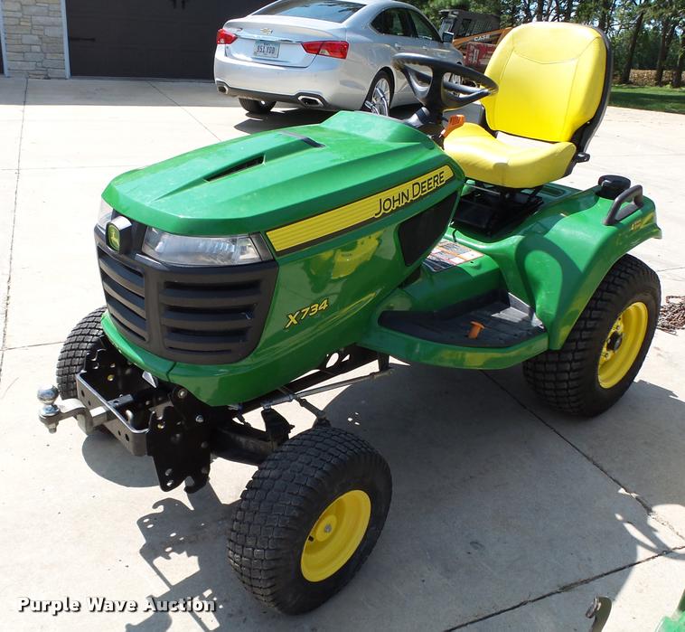 image for item K2081 2012 John Deere X734 yard tractor