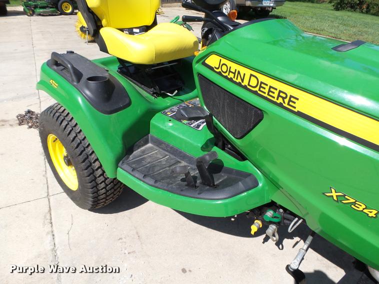 image for item K2081 2012 John Deere X734 yard tractor