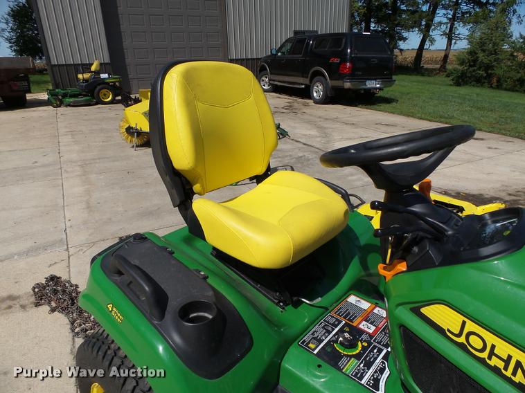 image for item K2081 2012 John Deere X734 yard tractor