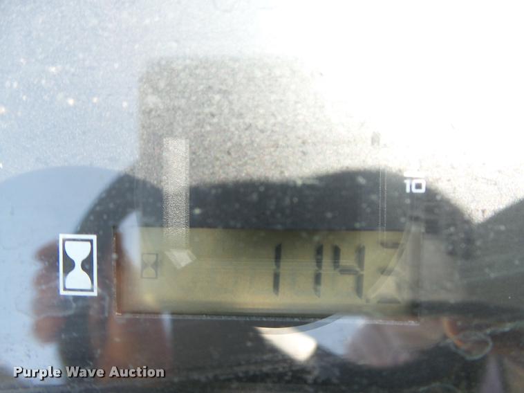 image for item K2081 2012 John Deere X734 yard tractor