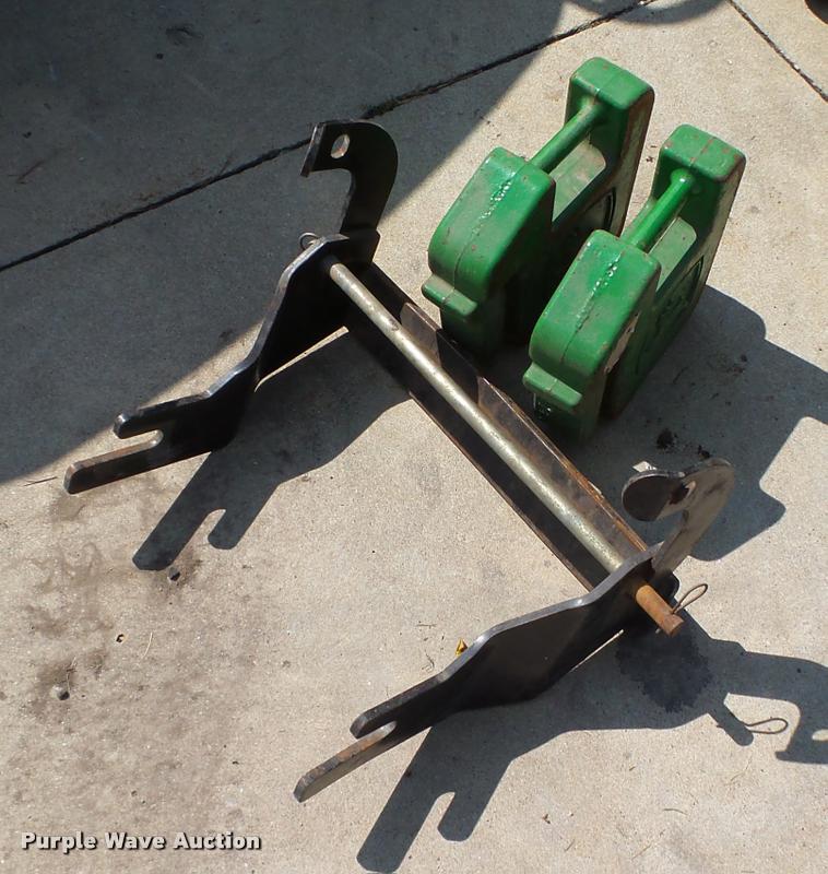 image for item K2081 2012 John Deere X734 yard tractor