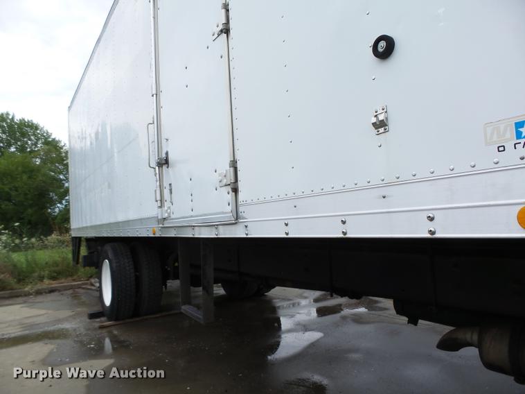 image for item K2176 2005 Freightliner Business Class M2 box truck