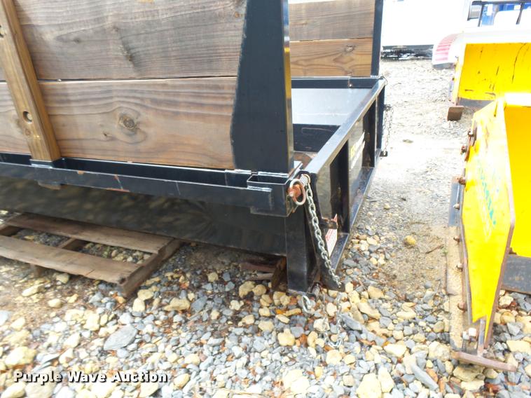 EZ steel dump bed in Andover, KS Item K3027 sold Purple Wave