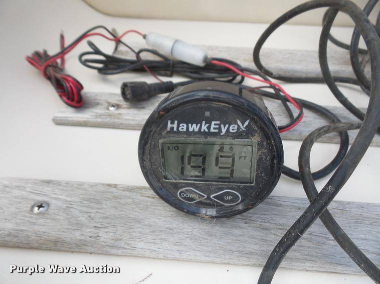 image for item K3613 1987 VIP Viscount boat