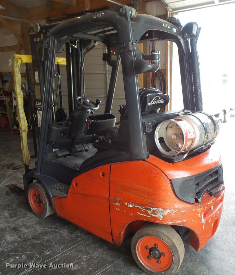 image for item K3715 Linde H18 forklift