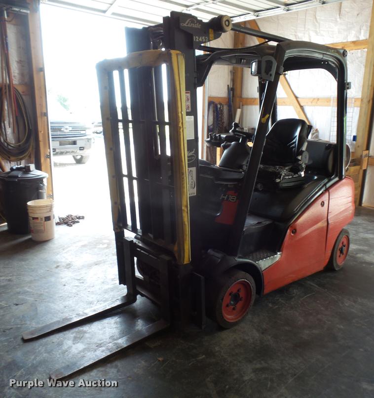 image for item K3716 Linde H18 forklift
