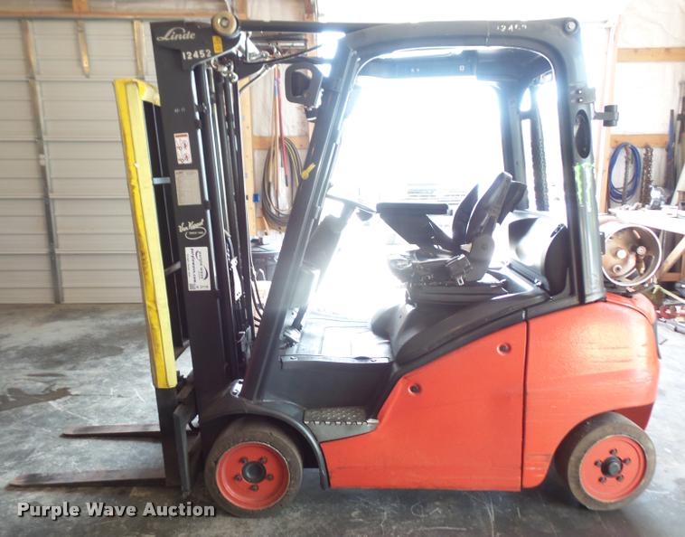 image for item K3716 Linde H18 forklift
