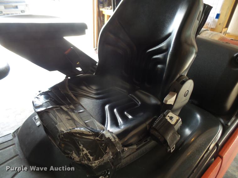 image for item K3716 Linde H18 forklift