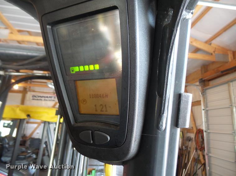 image for item K3716 Linde H18 forklift