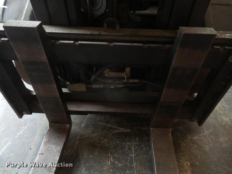 image for item K3716 Linde H18 forklift