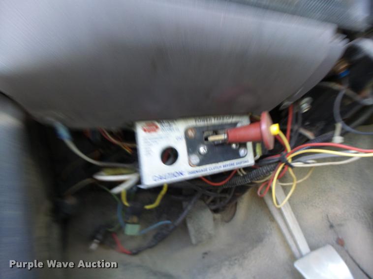 image for item K5688 1999 Ford F800 bucket truck