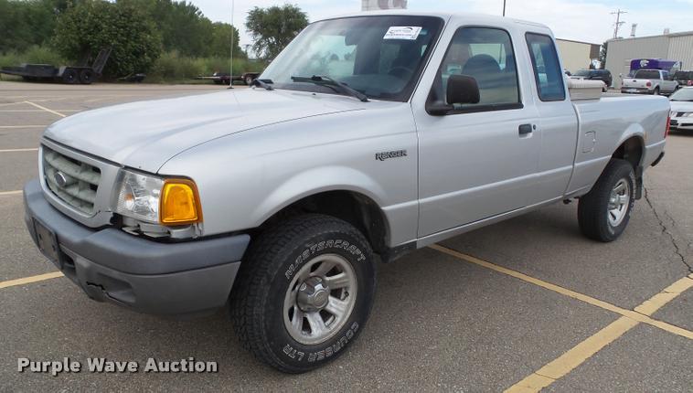 image for item K8208 2003 Ford Ranger SuperCab pickup truck