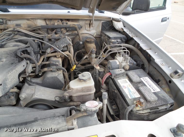 image for item K8208 2003 Ford Ranger SuperCab pickup truck