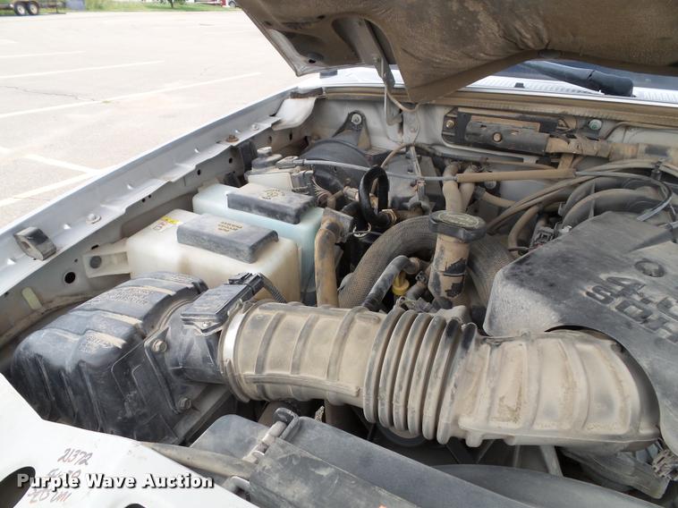 image for item K8208 2003 Ford Ranger SuperCab pickup truck