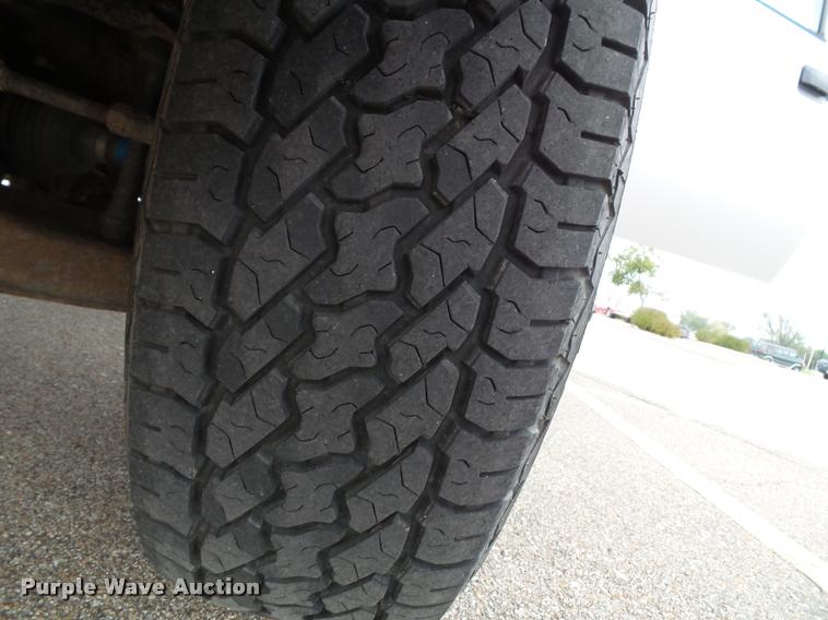 image for item K8208 2003 Ford Ranger SuperCab pickup truck