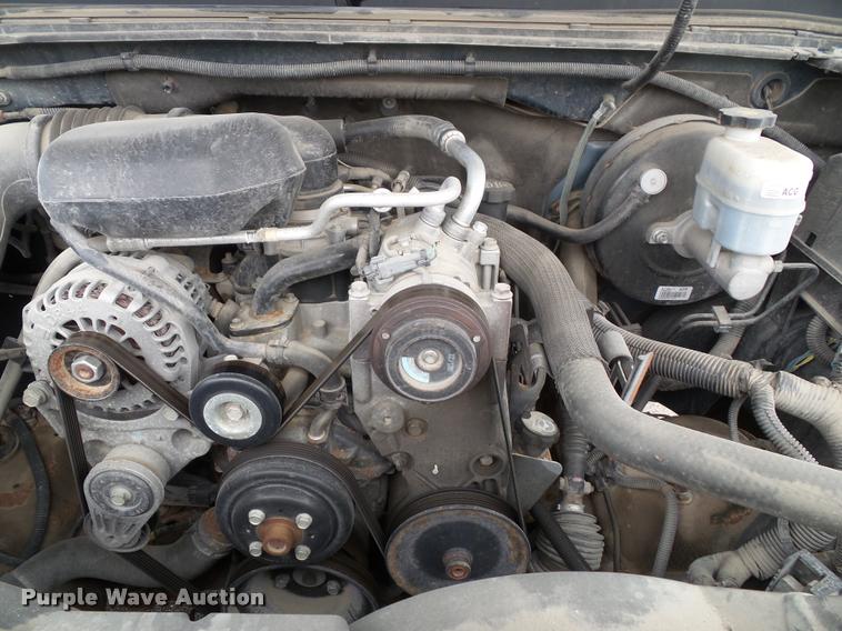 image for item K8223 2008 Chevrolet Silverado 1500 pickup truck