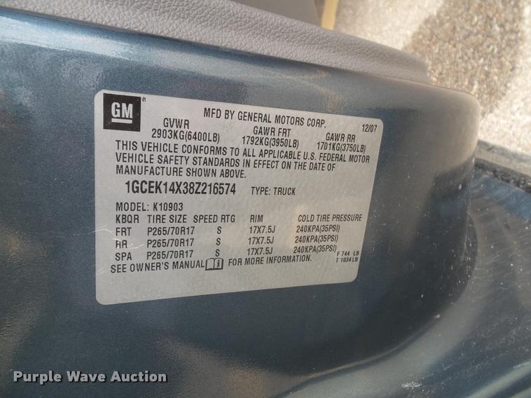 image for item K8223 2008 Chevrolet Silverado 1500 pickup truck