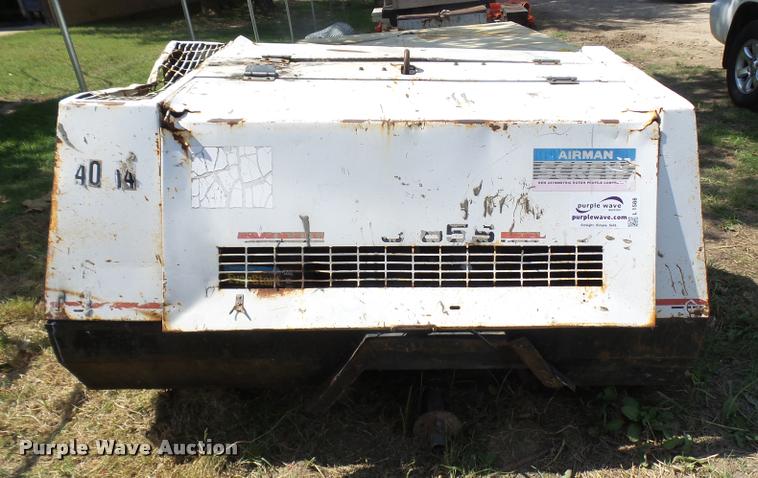 image for item L1588 Air Man PDS85 air compressor