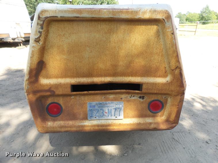 image for item L1590 1995 Ingersoll Rand D185WJD air compressor