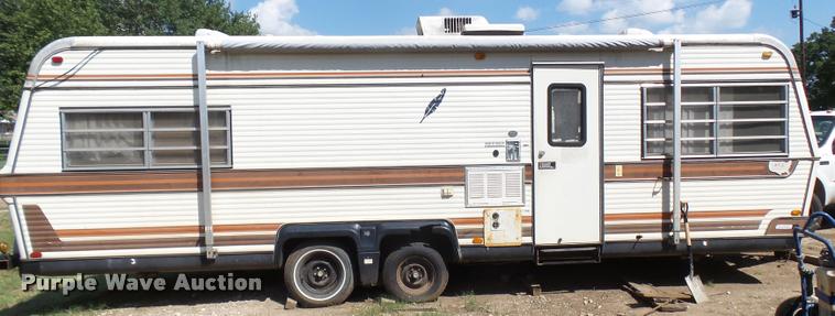 image for item L1592 Holiday Rambler Ramolette camper