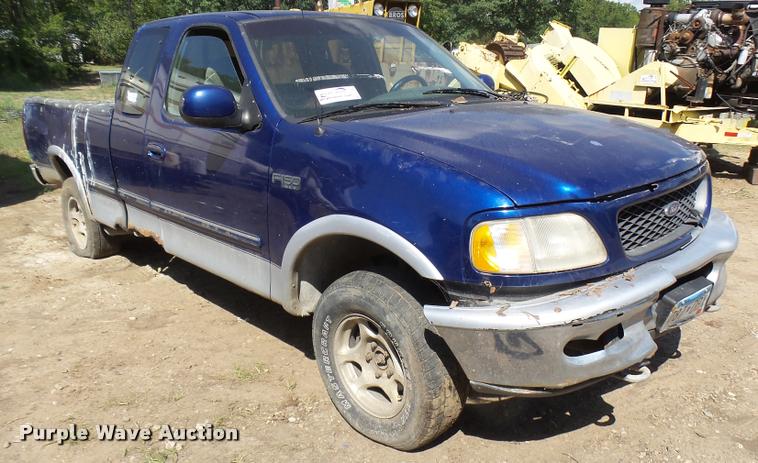 image for item L1593 1997 Ford F150 XLT SuperCab pickup truck