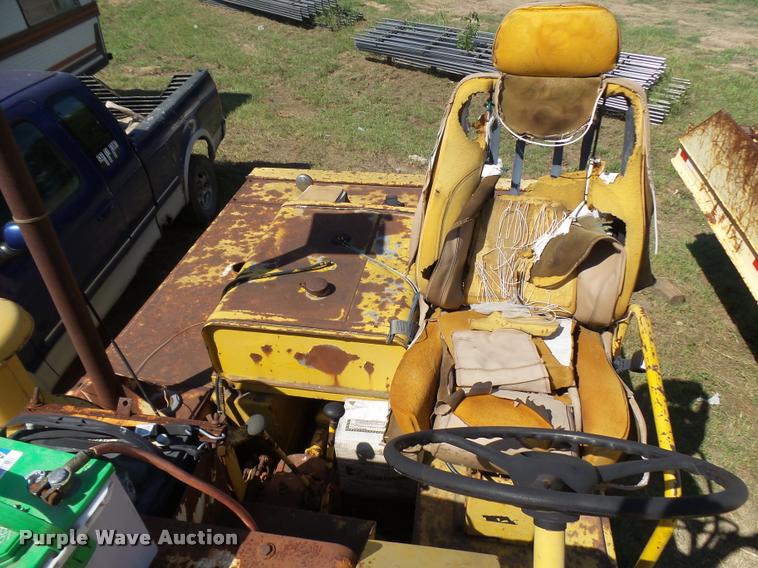 image for item L1594 Bros SP3000 pneumatic roller