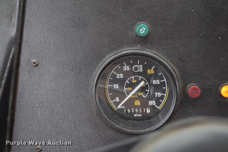 image for item L2598 1992 Blue Bird TC2000 school bus