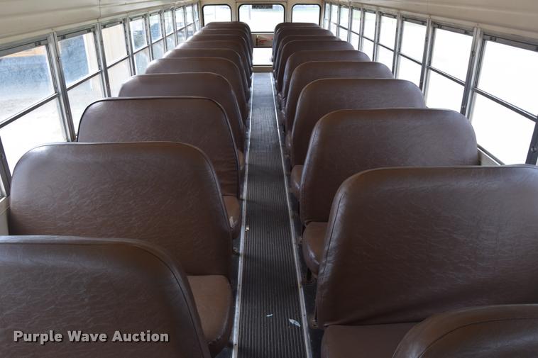 image for item L2598 1992 Blue Bird TC2000 school bus