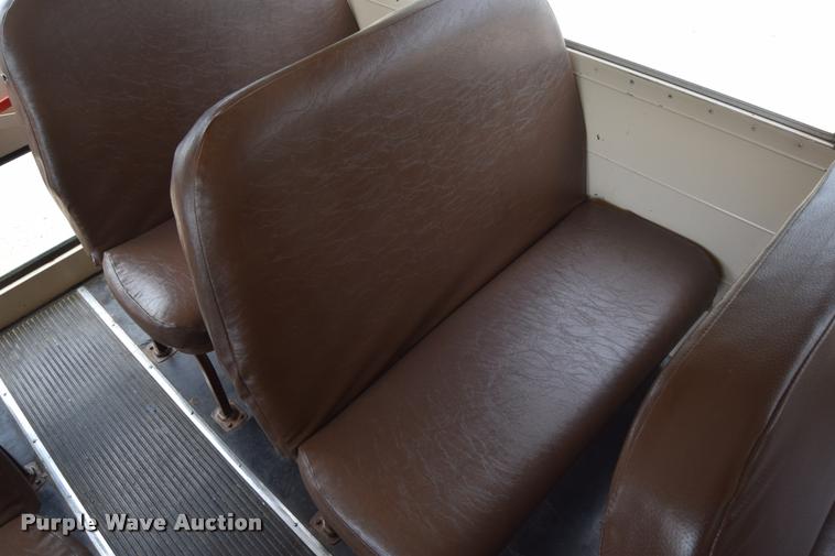 image for item L2598 1992 Blue Bird TC2000 school bus