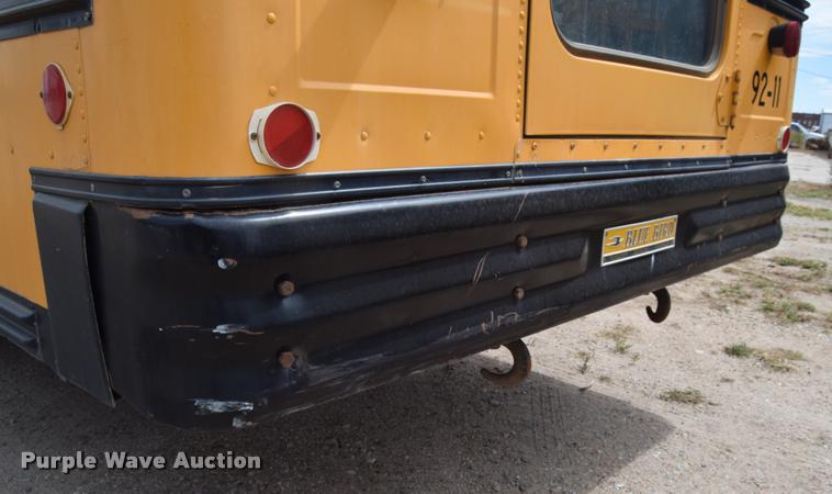 image for item L2598 1992 Blue Bird TC2000 school bus