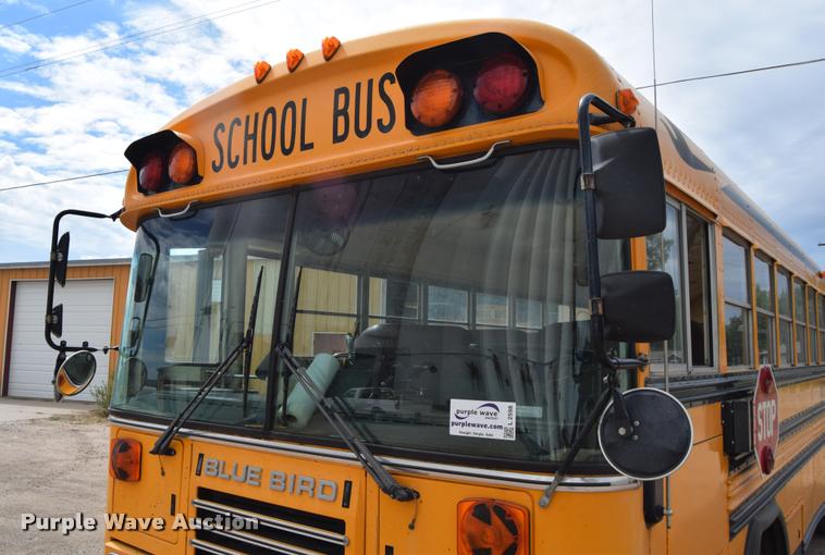 image for item L2598 1992 Blue Bird TC2000 school bus