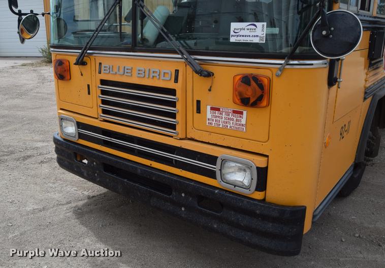 image for item L2598 1992 Blue Bird TC2000 school bus