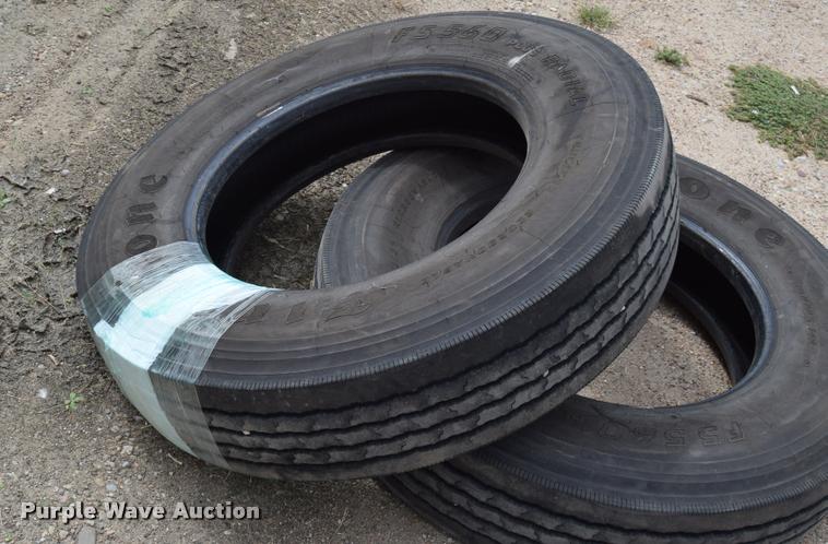 image for item L2598 1992 Blue Bird TC2000 school bus